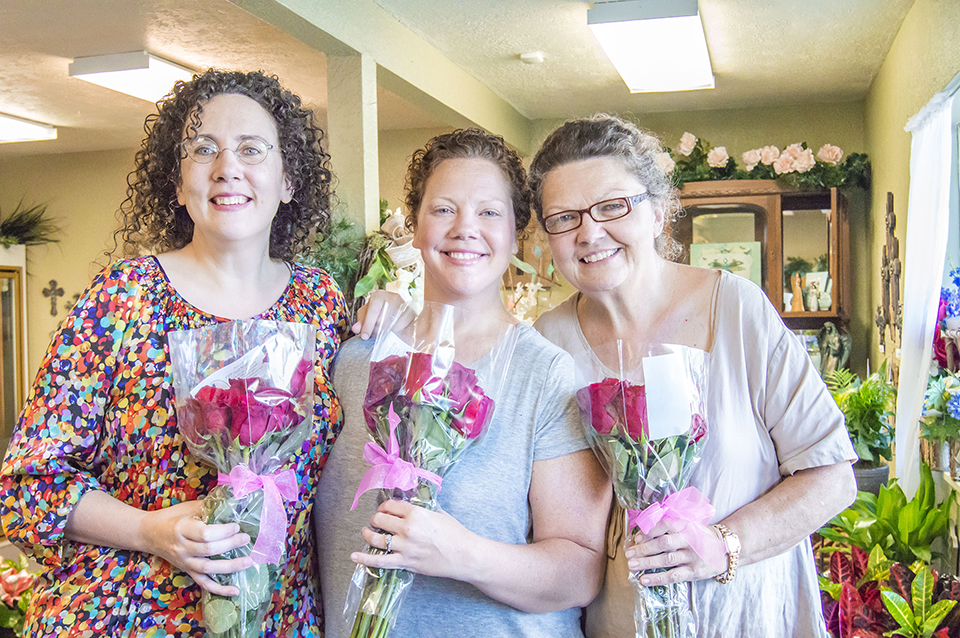 Harris Florist pays it forward Port Arthur News Port Arthur News