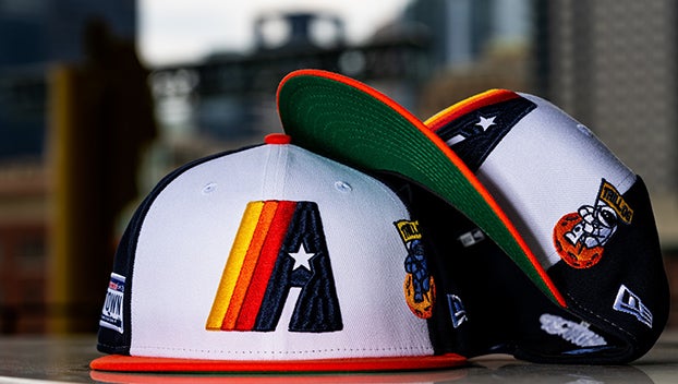 Houston , Tx 713 Day Exclusive Astros Hat & Bun B memorabilia Only